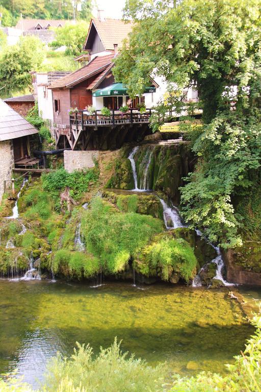 Apartman Drenovac Slunj Exteriér fotografie